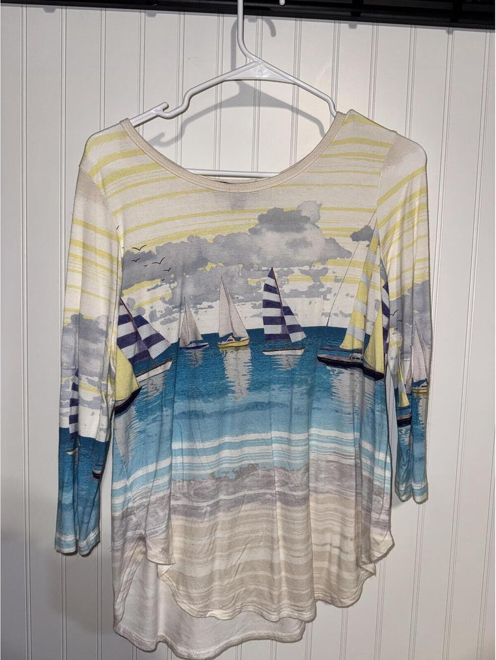 Karen Kane Medium Long Sleeve Sailboat Print Top